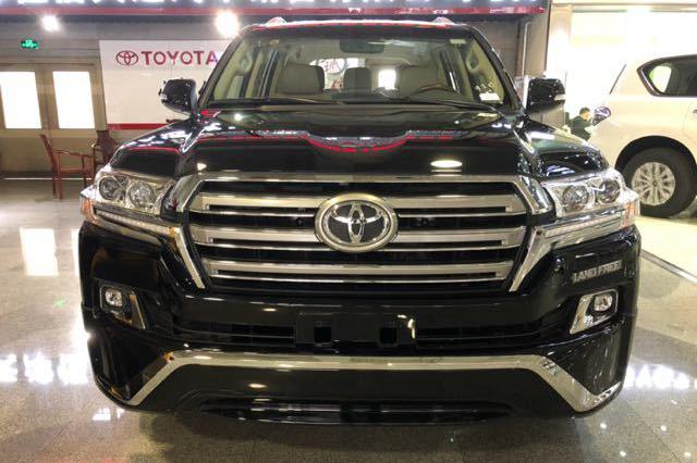 18款酷路泽4600GXR它能承载你奔腾的越野心