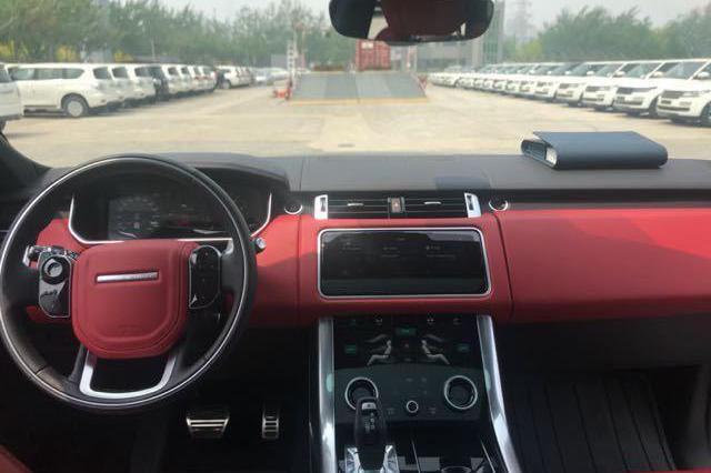 18款揽胜运动汽油 HSE Dynamic闪亮新星