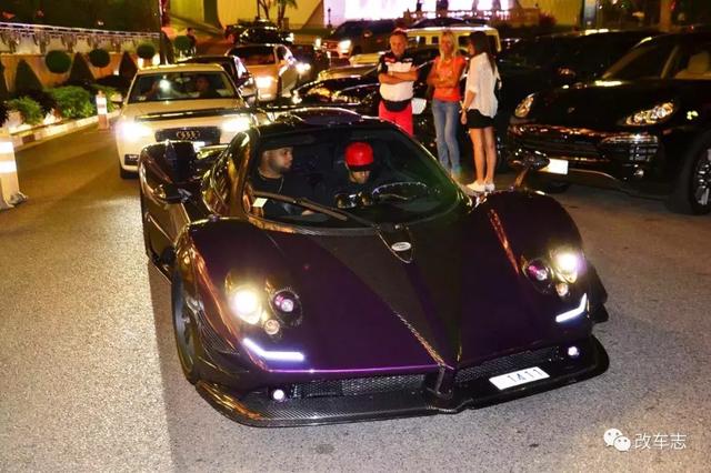 F1冠军竟沦落到要卖车?汉密尔顿价值几亿的豪车大揭秘!