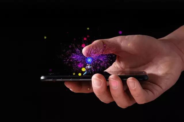 小米8即将发布,现在适合买小米MIX2S吗?