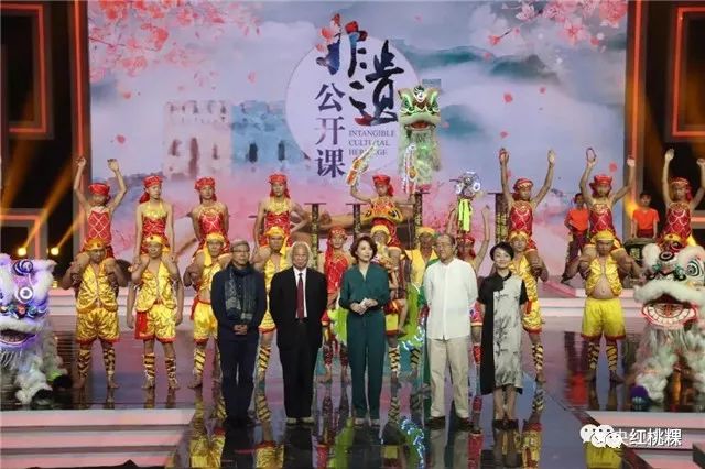 又霸屏!潮州潮绣亮相央视《非遗公开课》