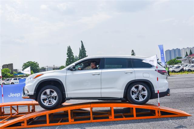 《购划算》7座SUV，要专业，要实用，平衡点在哪里？