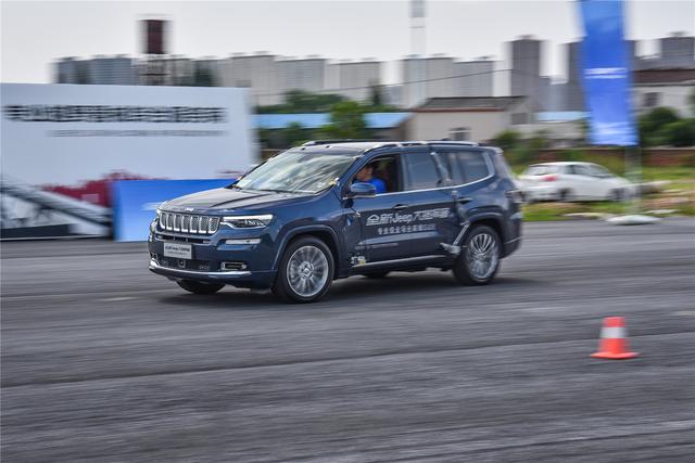 《购划算》7座SUV,要专业,要实用,平衡点在哪里?