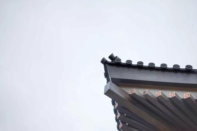 李嘉诚花 26 亿建的慈山寺，到底有多美？