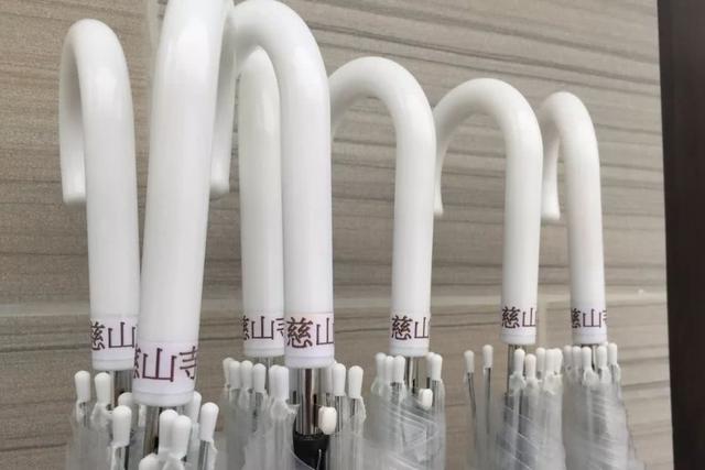 李嘉诚花 26 亿建的慈山寺，到底有多美？