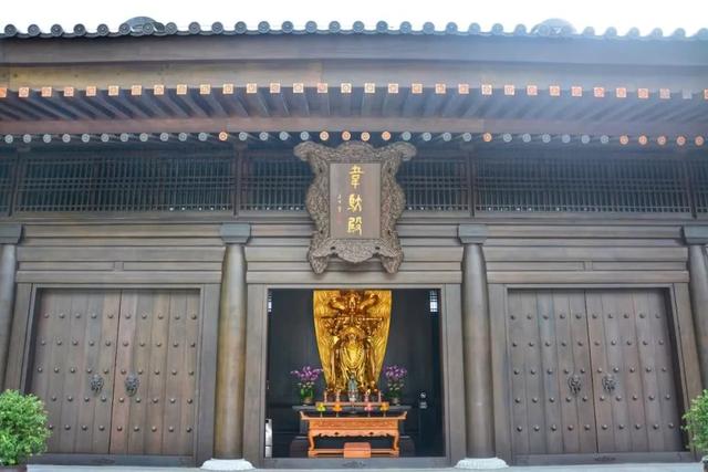 李嘉诚花 26 亿建的慈山寺，到底有多美？