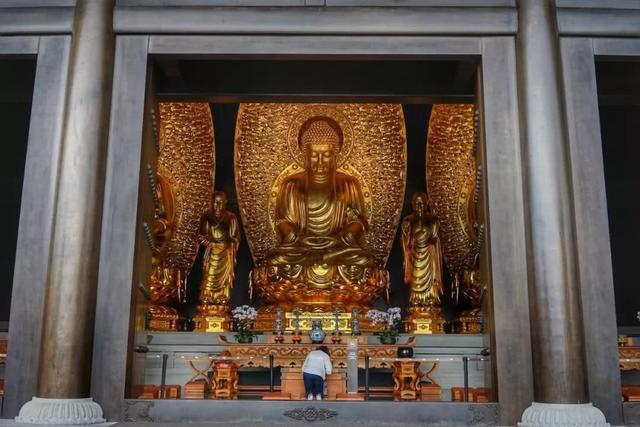 李嘉诚花 26 亿建的慈山寺，到底有多美？