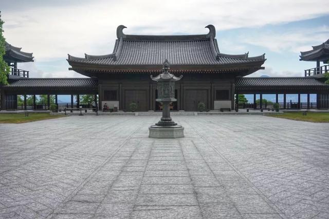 李嘉诚花 26 亿建的慈山寺，到底有多美？