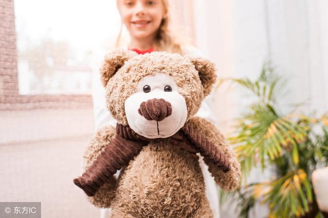 小孩全身起红点又不痒不要大意,这4个潜在原因