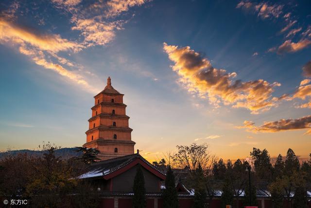 小吃、美女、美景,网红最多的五个城市!爆火的