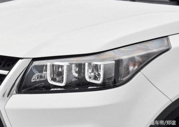 7座SUV,低配仅售5万, 完胜五菱宏光S3