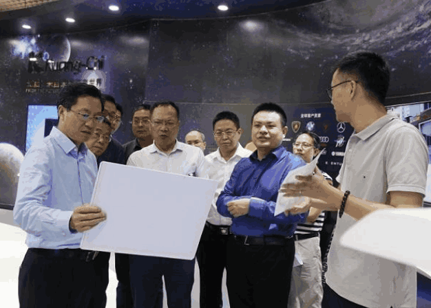 美国觊觎!美媒:禁止中国科学家在美研究