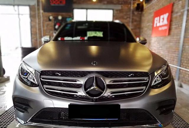 奔驰GLC260汽车改色绸缎冰钨钢贴膜效果图