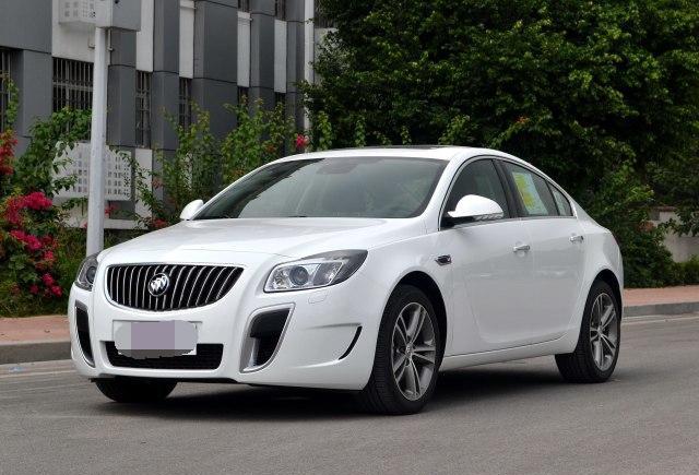 就这车绝对DIAO炸了！不用20万就能拿下的顶配直接Carry全场了