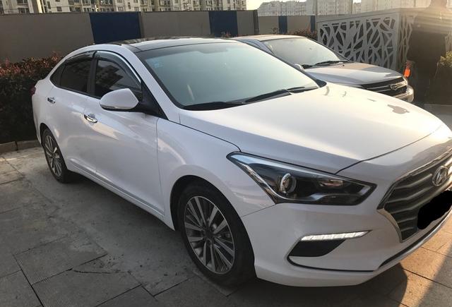 现代名图 1.8L自动智能  首付9999起