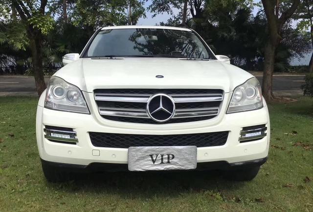 12年奔驰GL450, 全景大天窗车主20万出售, 值不值得入手?