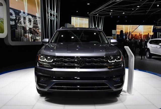 超5米车身完胜汉兰达, 内饰豪华不输奥迪Q7, 一上市直接火爆