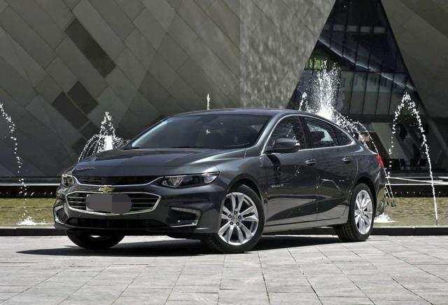 被评为雪佛兰家族当中颜值担当一点都不为过, 这个设计太美