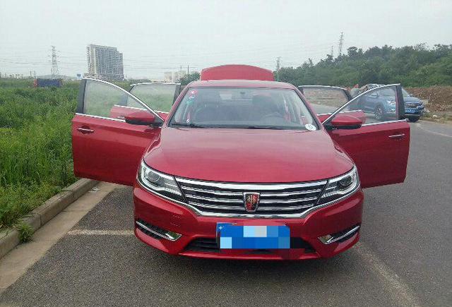 全球首款量产互联网家轿，放弃超预算的新思域和308终提网红车