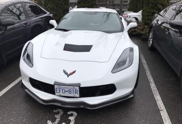 五菱宏光超跑来袭62v8这动力够酸爽