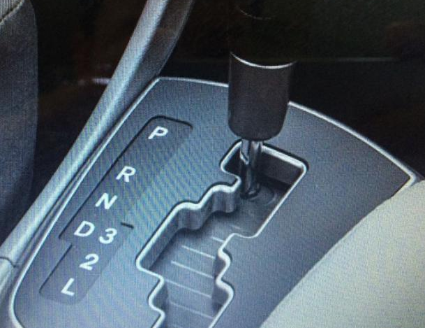 为啥买手动挡的人越来越少?究竟是不想开还是