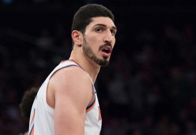 他曾打破诺维茨基的记录,却被称为不会盖帽的