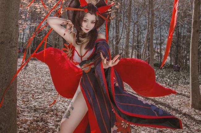 cosplay阴阳师三尾狐网友太完美了抱大腿