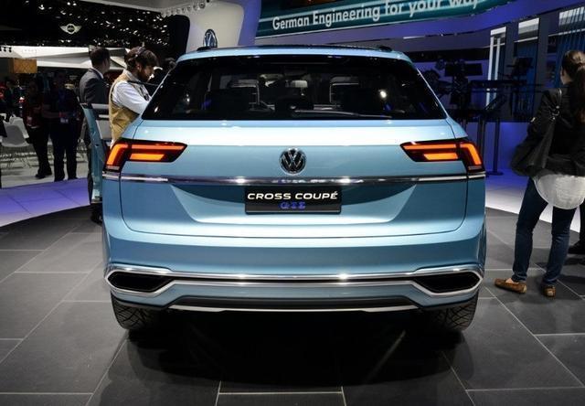 大众这次火了!全新SUV亮相,尺寸不输奥迪Q7,