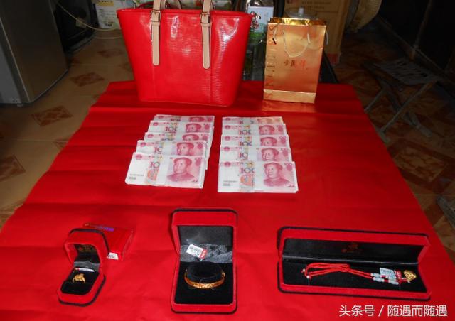 结婚彩礼要百元大钞“三斤三两”，那这么重的钱大概有多少呢？