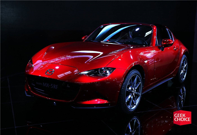 遇见超跑--全新马自达 MX-5 RF