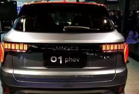 领克01混动版疑似提前上路，百公里油耗2L，纯电续航可达60公里