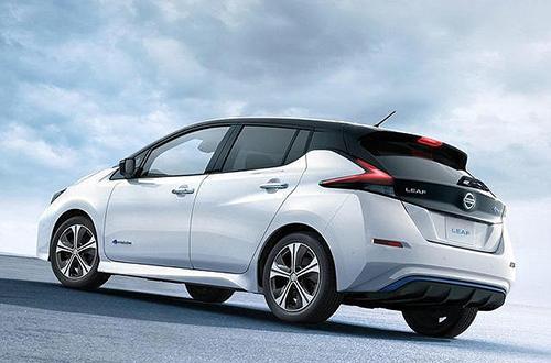 日产聆风年初上市: 用一款好看又好玩的电动汽车俘获你的心