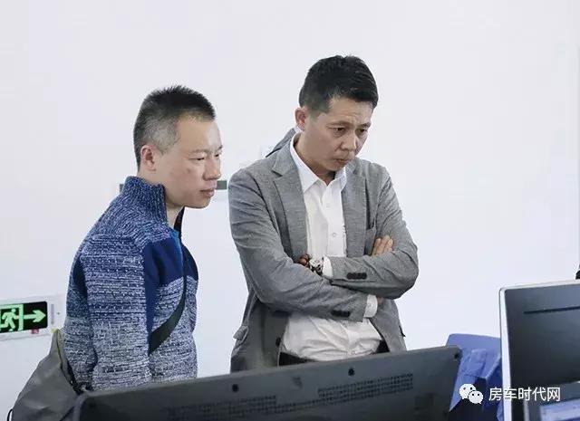 ������ͨ���ַ���ȫ��ҵ���Ĵ��ֱ�