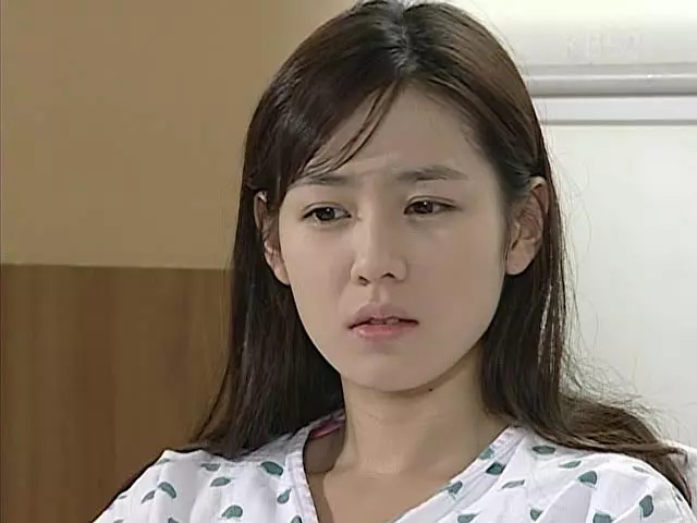 那个清纯至美的女人,那个22岁的孙艺珍,哭起来很心疼!豆瓣8.2