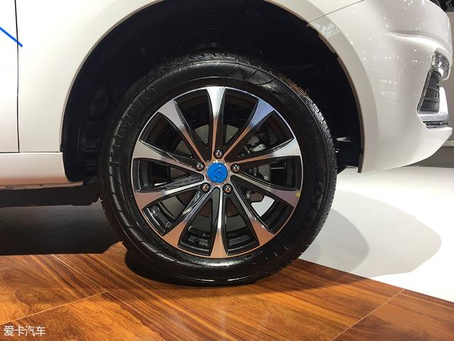 圣达菲7 XEV520正式亮相