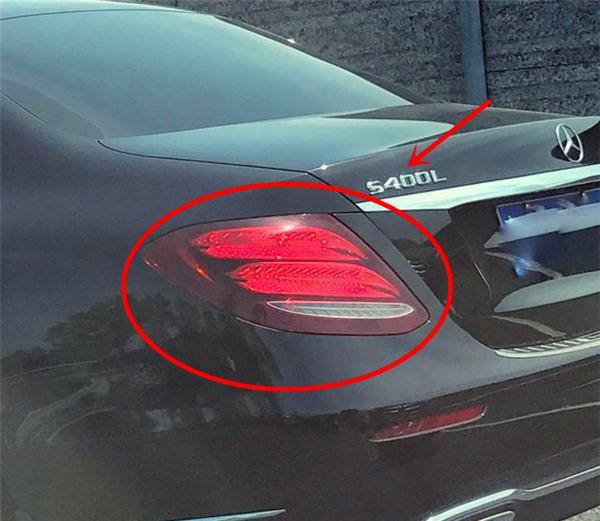 小伙好面子!将奔驰E级改装成S级迈巴赫!朋友笑