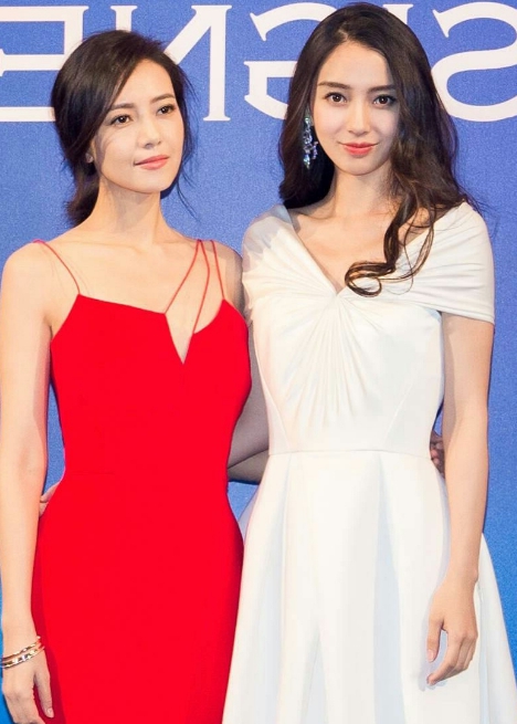 angelababy高圆圆婚礼,塞班岛郑恺玩baby婚礼 angelababy与高圆圆合影,网友:这个是真的美