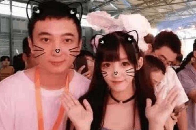 王思聪30亿卖掉熊猫直播, 网友调侃: 这是玩逆