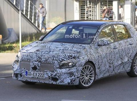 全新奔驰B级即将来袭，拥有A级的外观内饰，还有更强的实用性