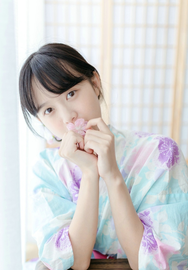 日系甜美少女花朵般玲珑可爱写真集 @微相册 @微博摄影
