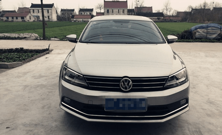 花12万买辆15款大众凌渡库存车, 开了2000公里优惠了3万