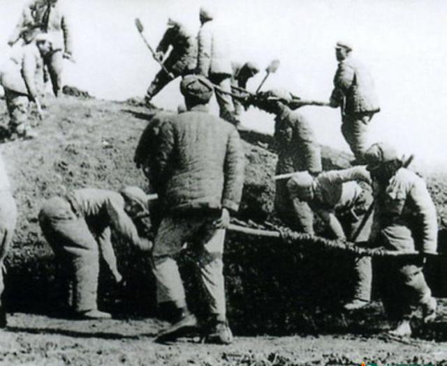 老照片:新疆生产建设兵团白手起家、艰苦奋斗的创业年代