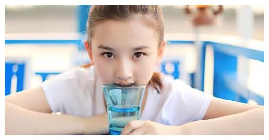 舒畅宋祖儿表亲关系,现却互不承认,2点原因道