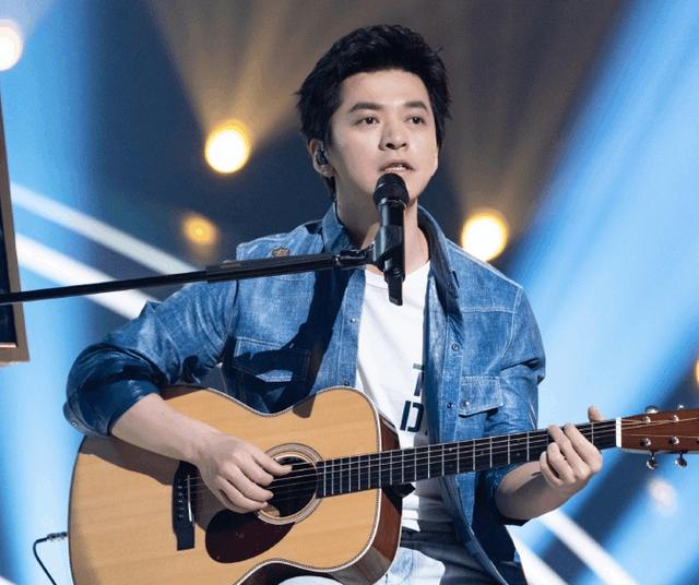 《差一步》大火,原唱者参加中国好声音唱此曲