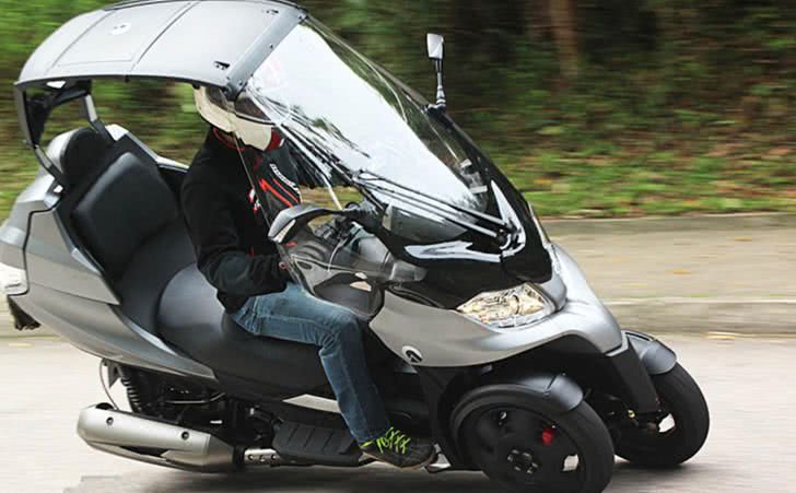 adiva“倒三轮”终于国产了!雨天自带神器,冷了有空调,真要火