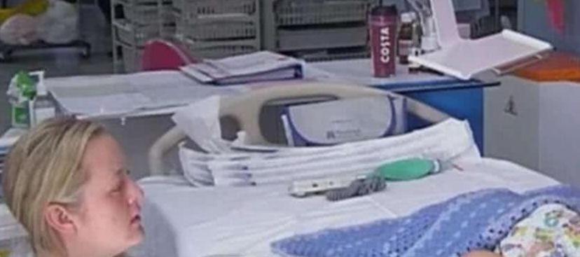 婴儿误吃塑胶玩具,电视台记录下从急救到离世