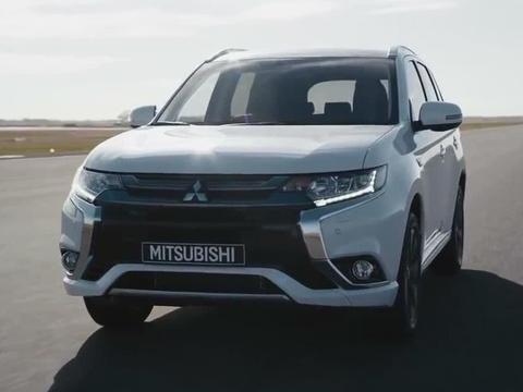 三菱也玩起了新能源，换心欧蓝德比CRV、奇骏更有性价比！