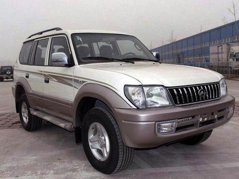 去年卖35台，想不到今年更惨，终于卖出了一台，老霸道脸都丢大