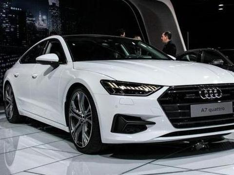 实拍全新奥迪A7，无框车门+大溜背设计，豪华感十足，买啥保时捷