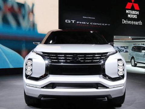 比WEY VV7外型更霸气, 对开门设计, 三菱翻身之作售价13W起